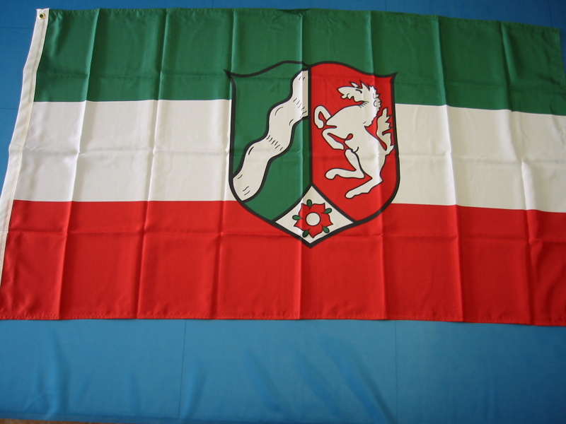 Hissfahne Dekofahne Flagge Groesse 150/250  Nordrhein-Westfalen